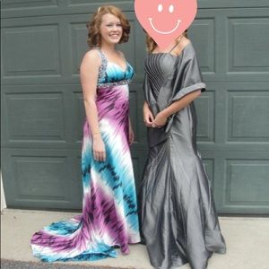 Studio 17 size 6 prom dress purple and blue beaded